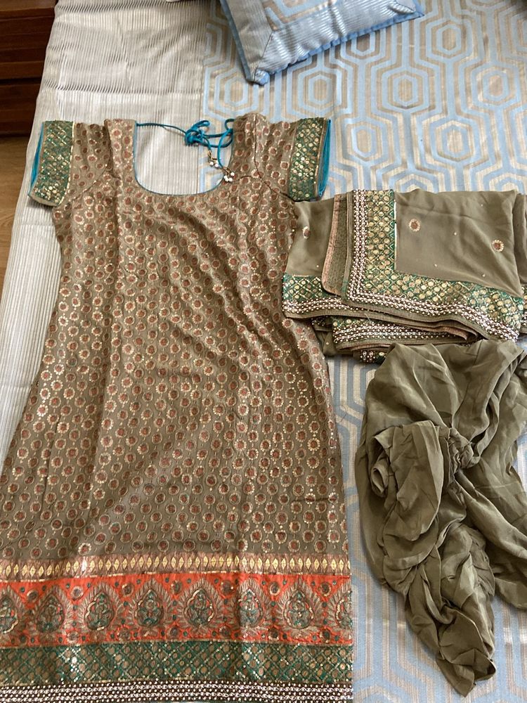 Ethnic Wear For Women