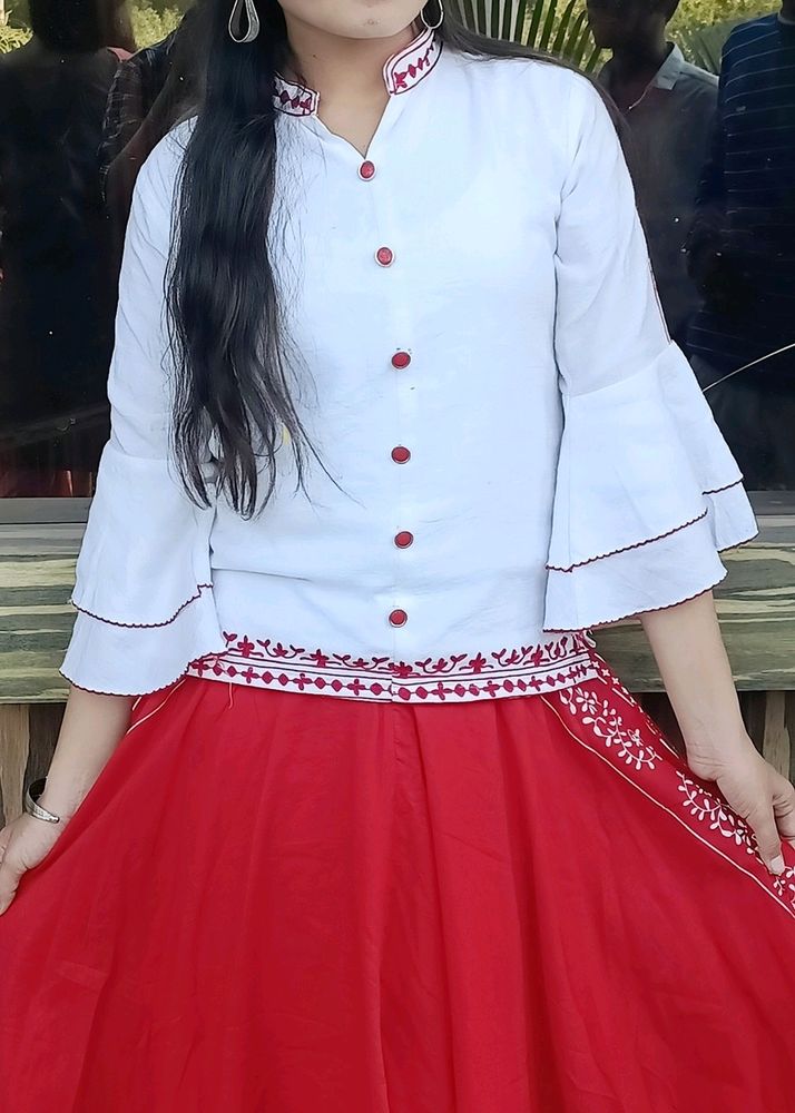 White Top And Red Side Cut Long Skirt (Ethnic Wear)