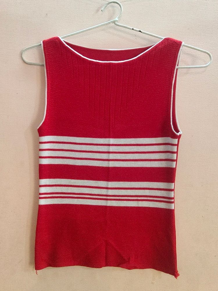 Red Warmers With A White Horizontal Stripes