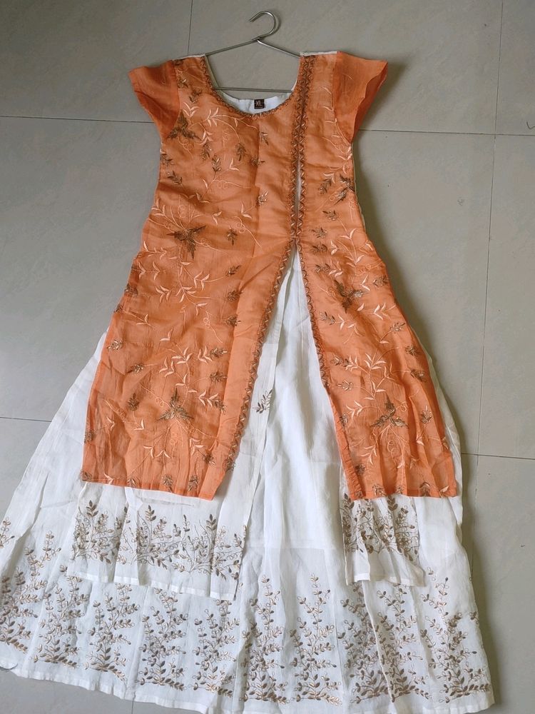 Embroided Long Kurti