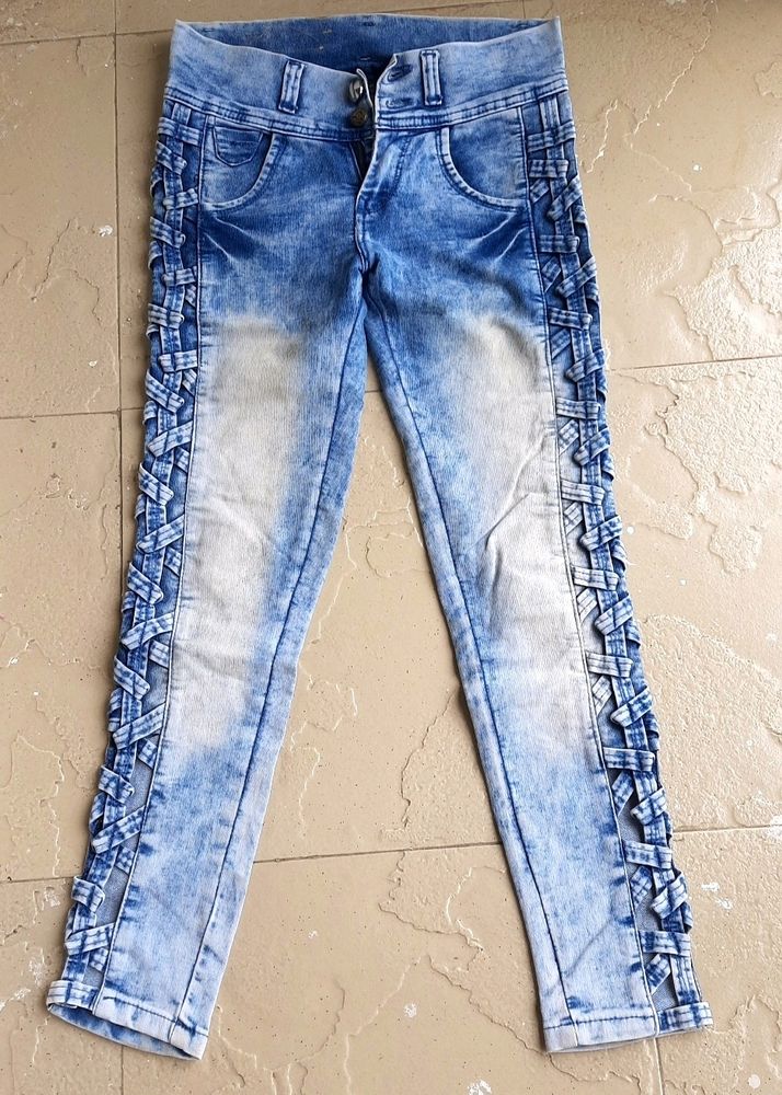 New Blue high waist pattern jeans