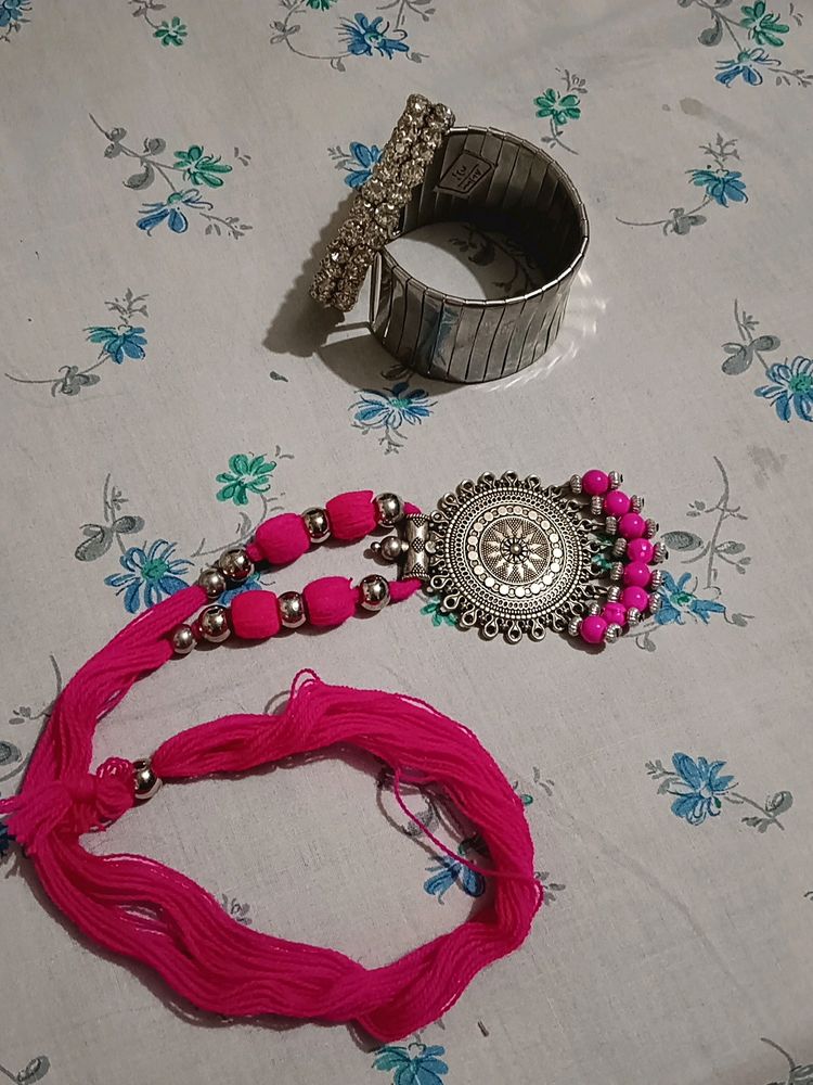 Bracele and Necklace Combo.