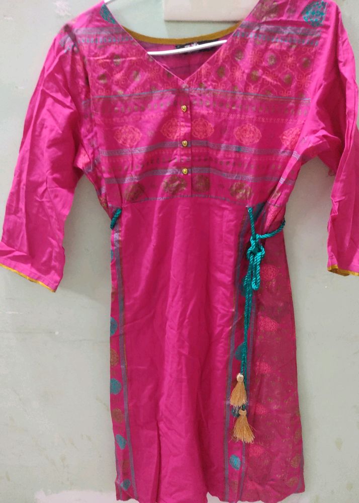 Pink Kurti