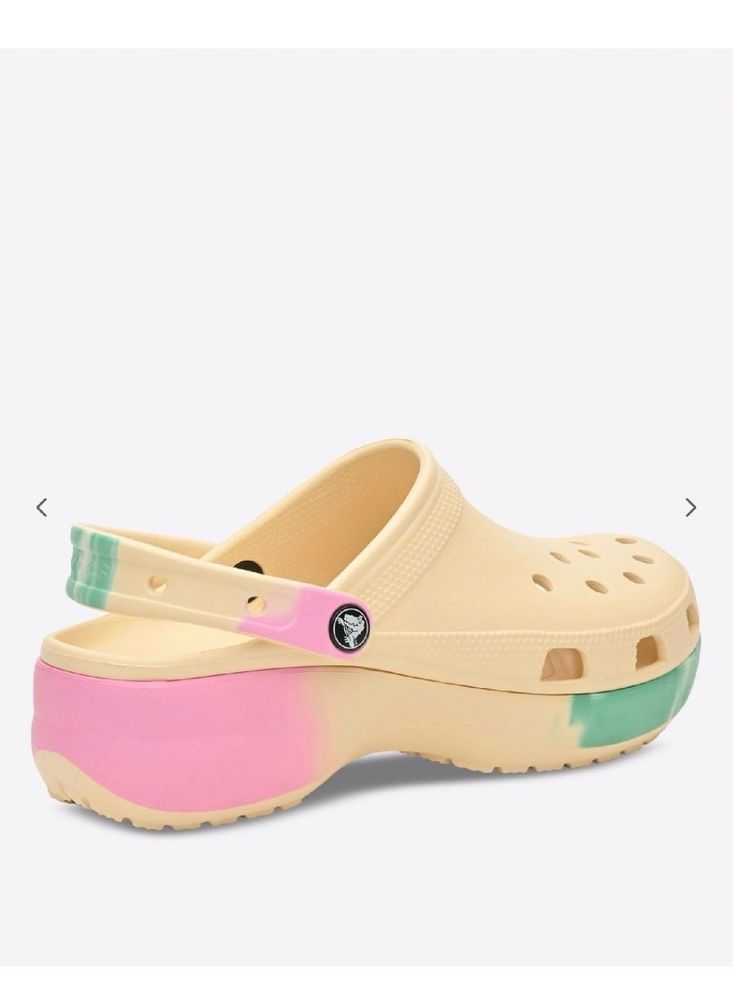 Og Classic Platform Crocs For Women