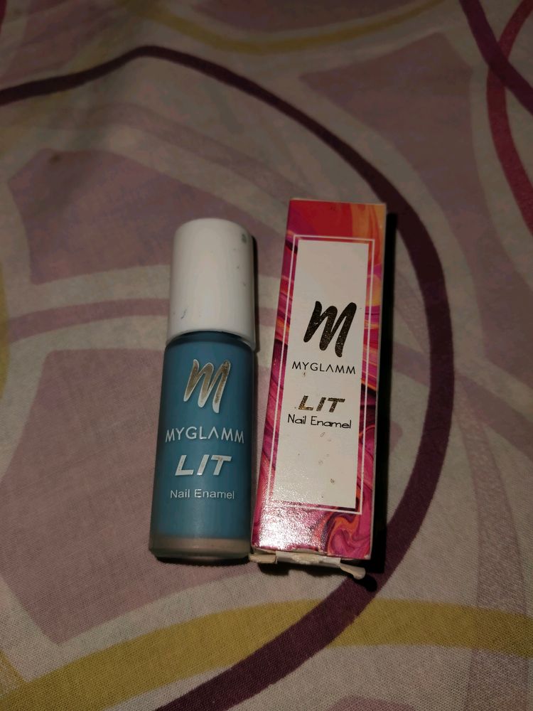 MY Glamm Lit Nail Enamel