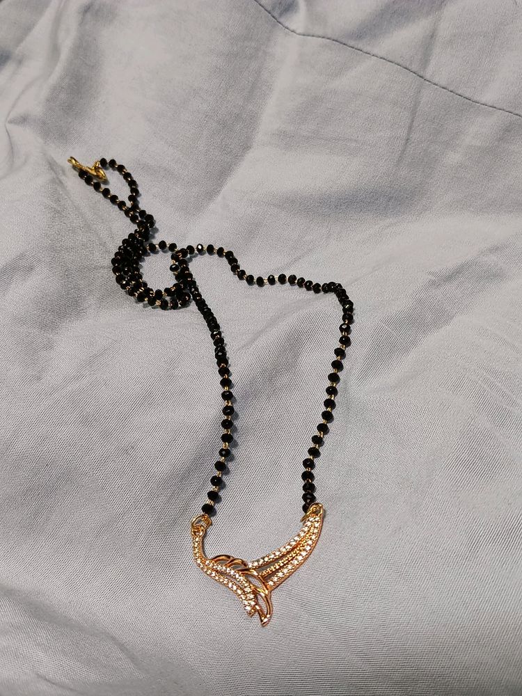 Short Mangalsutra