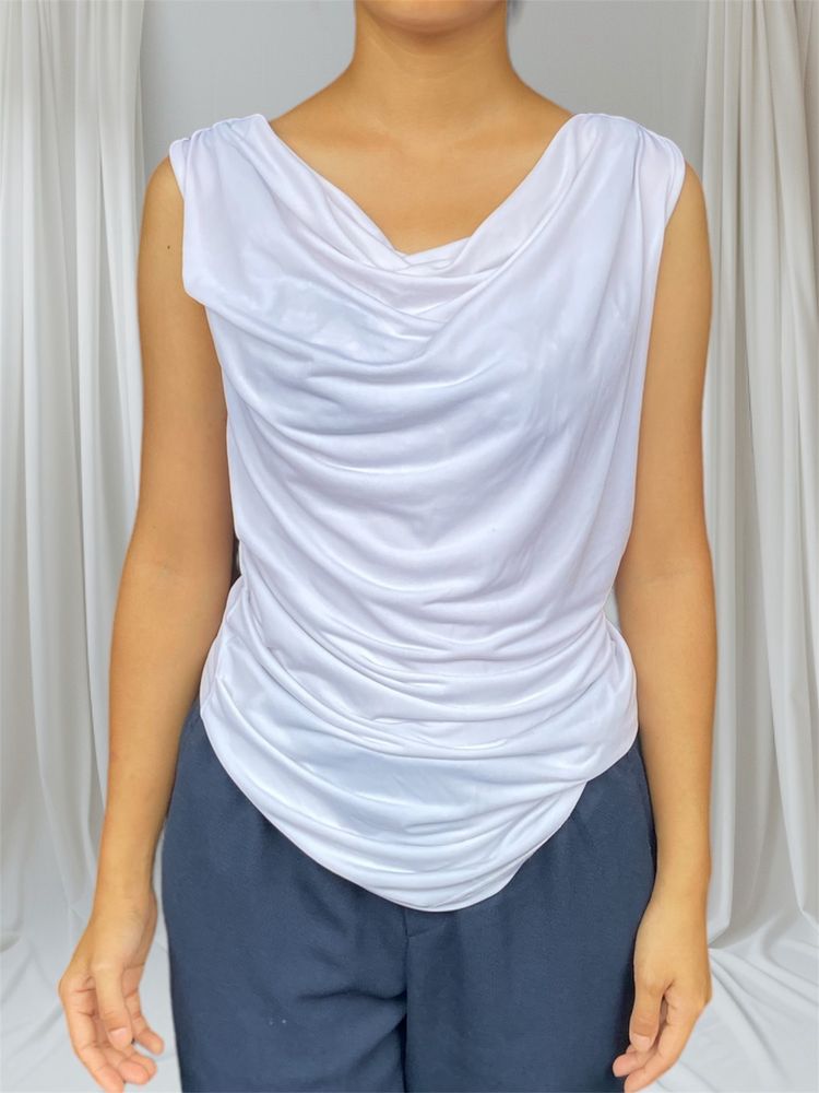 Sleeveless Fashion Blouse