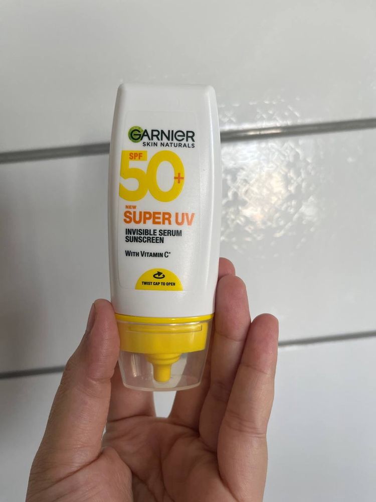 Garnier Super UV Invisible Serum Sunscreen SPF 50