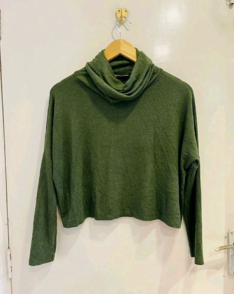 Beautiful Olive Green Crop Top