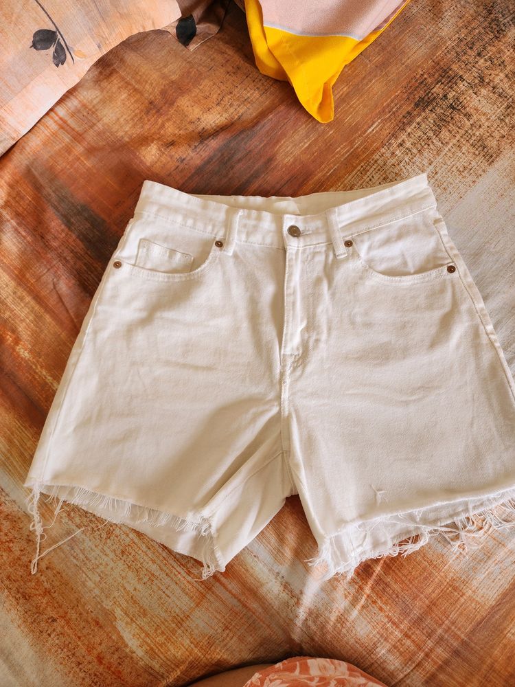 H&M White Shorts