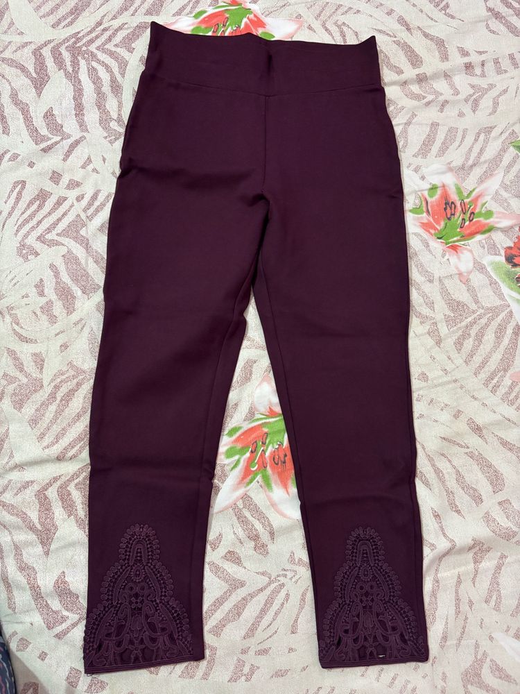 Women Jegging With Fancy Embroidery