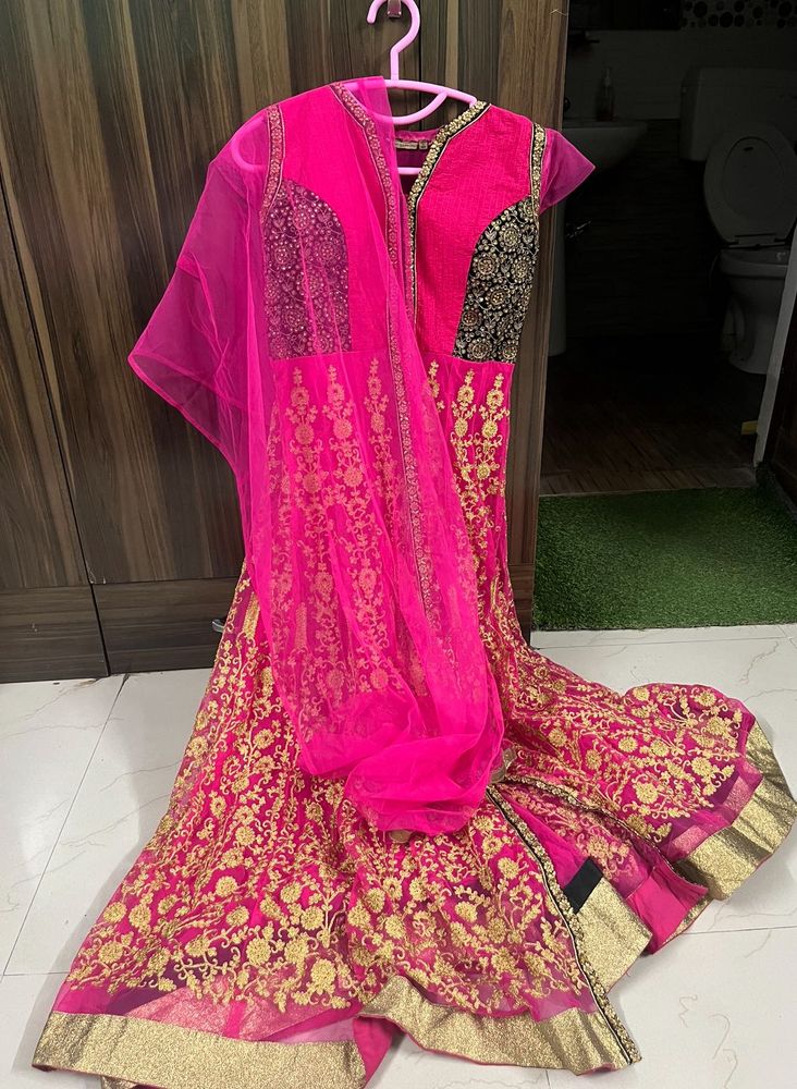 Neww Fuchsia Pink Ethnic Gown With Duppata