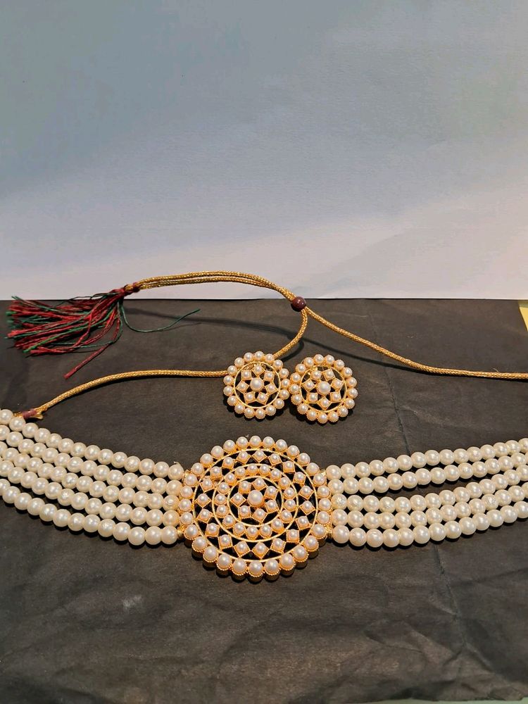 Attractive Pearl Jewellery Set