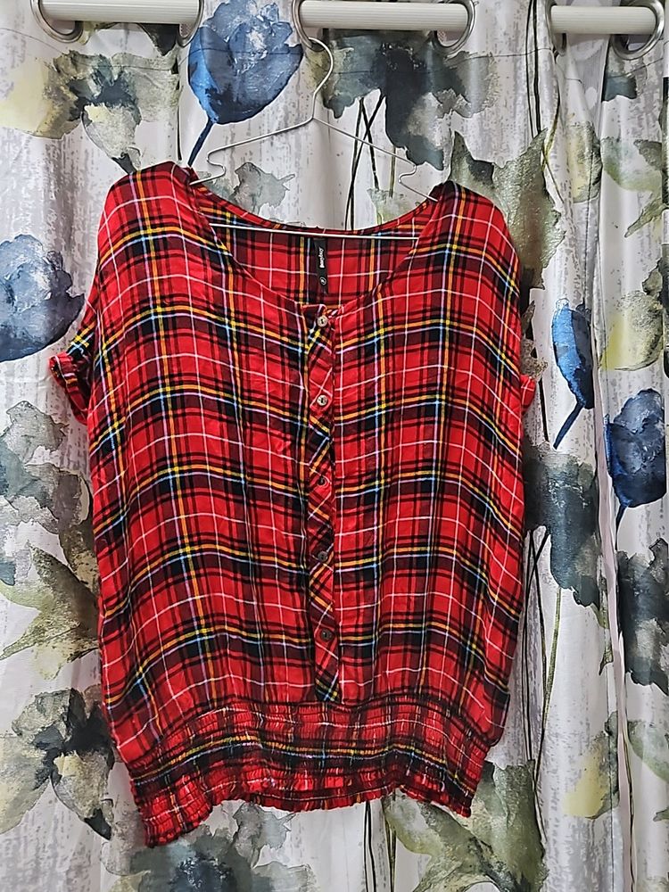 Easybuy Red Checked Top