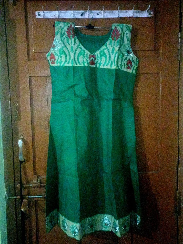 Green Kurti