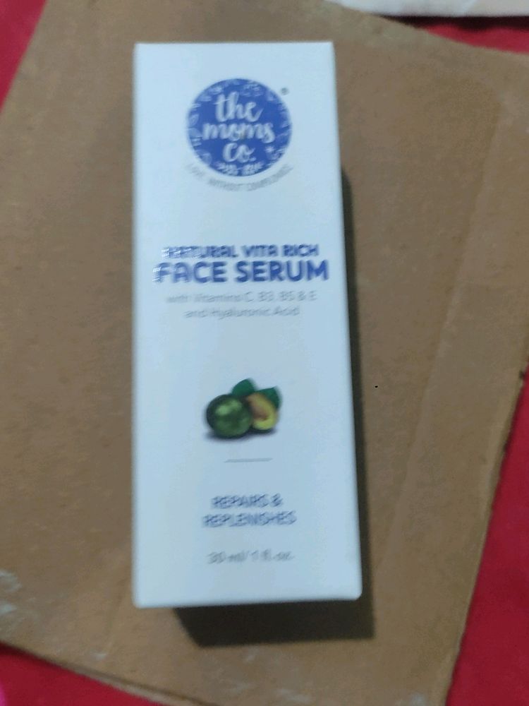 The Moms Co Serum