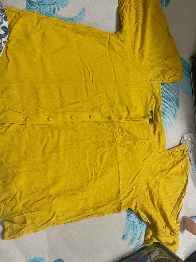 Yellow Top With Square Neck