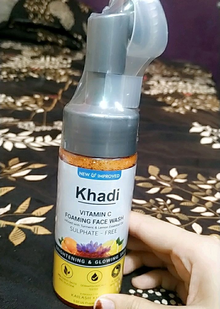 Khadi Vit C Foaming Facewash