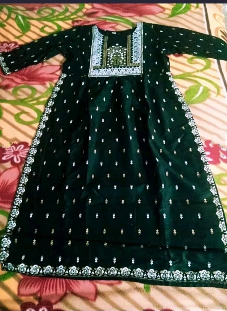 Women New With Tag Nyra Cut Kurti