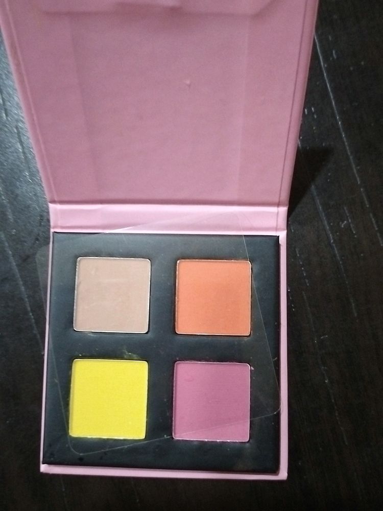 Myglamm Eyeshadow