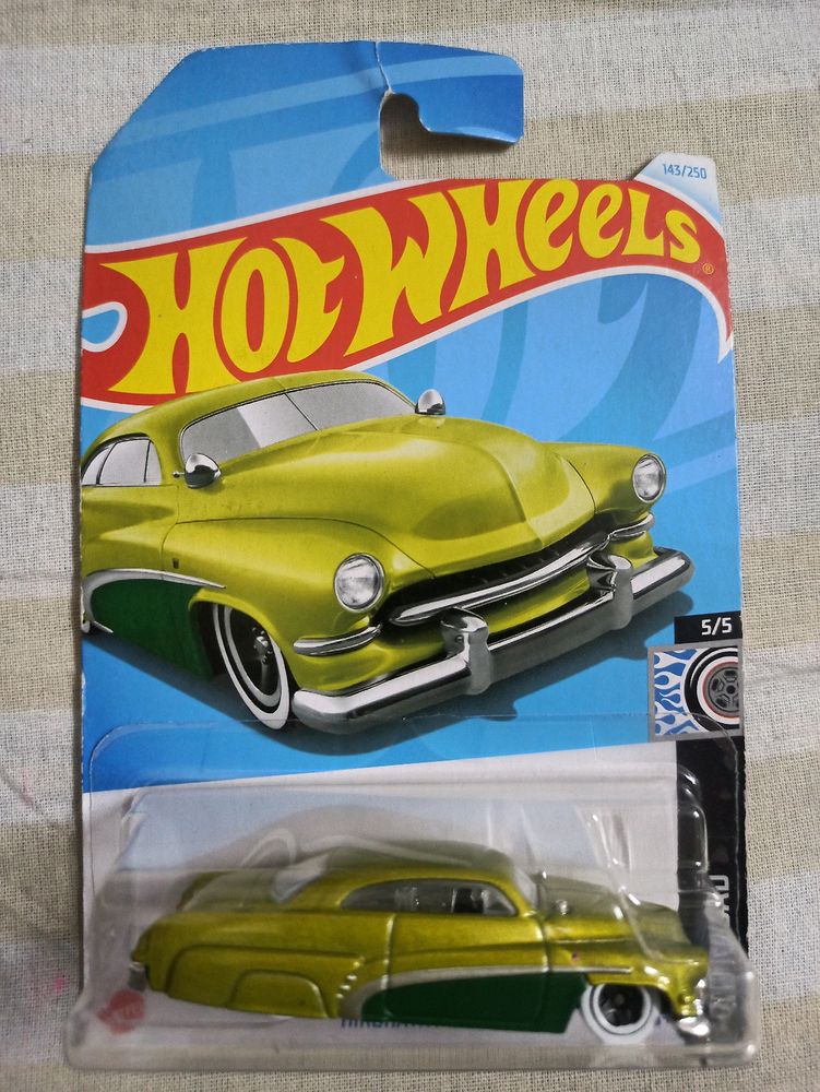 New Classic Hot Wheels Car