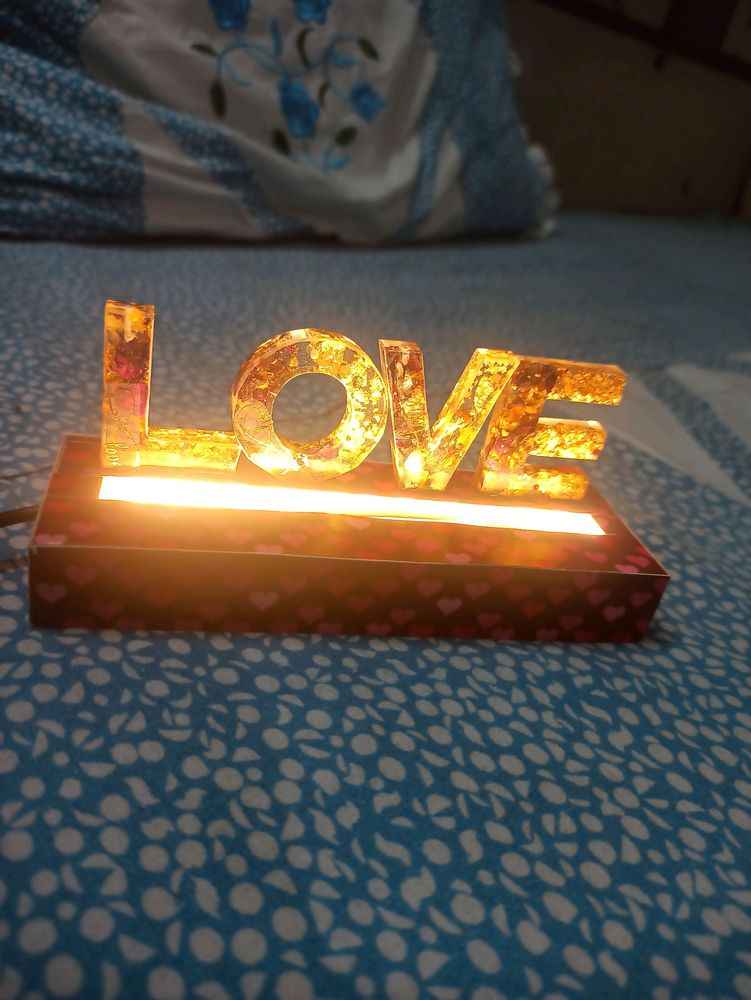 Resin LED Love Table Top