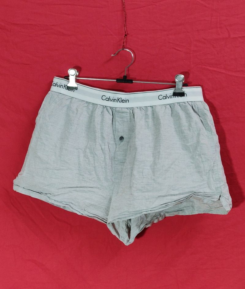 Man Short Size 36