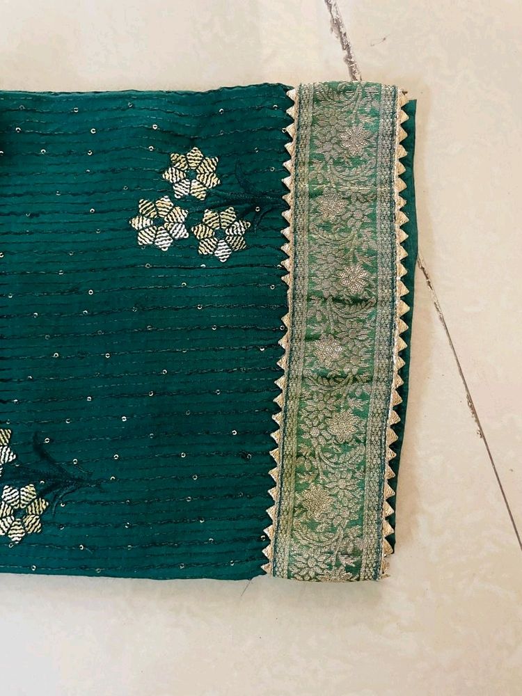 Embroided Kurta Pant With Dupatta Like New