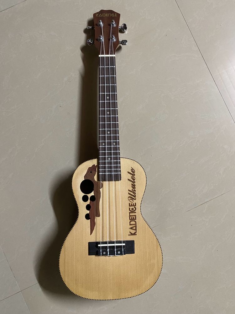 Kadence Ukulele