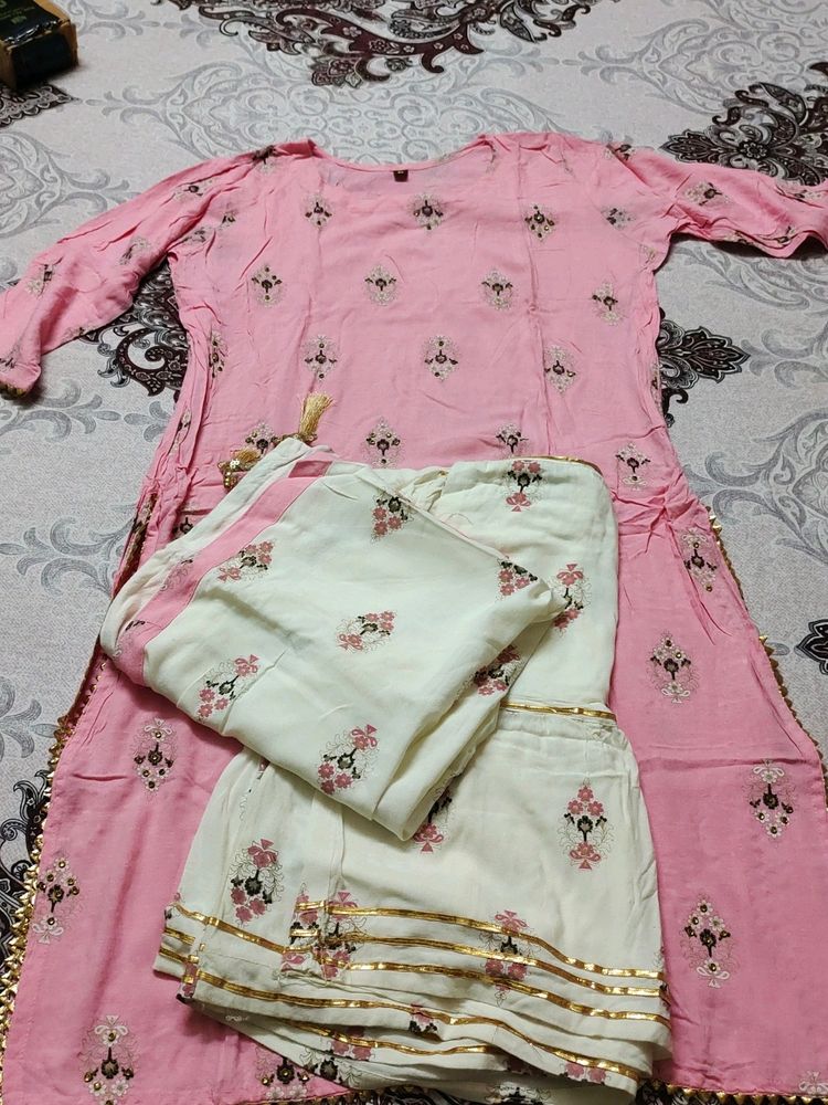 Kurta Lahega With Duppatta Set