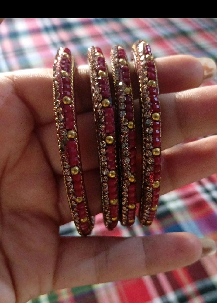 Set Of 4 Maroon Colour Glass Bangles