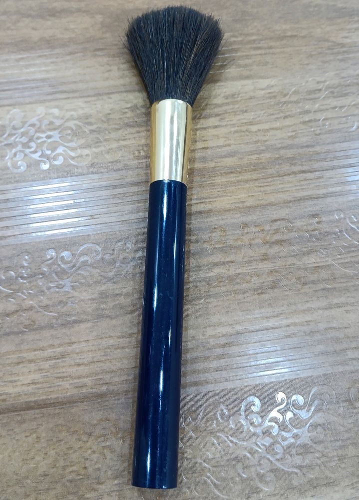 Flawless Face Make Up Brush