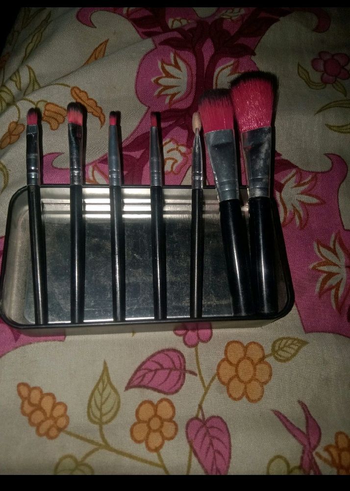 Makeup Brushes