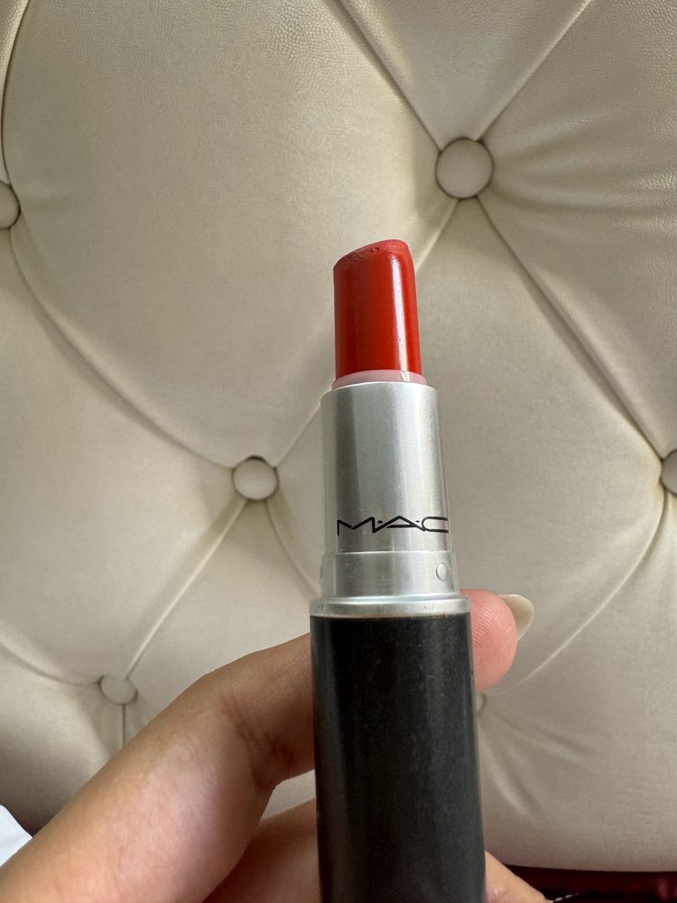 MAC “So Chaud” Lipstick