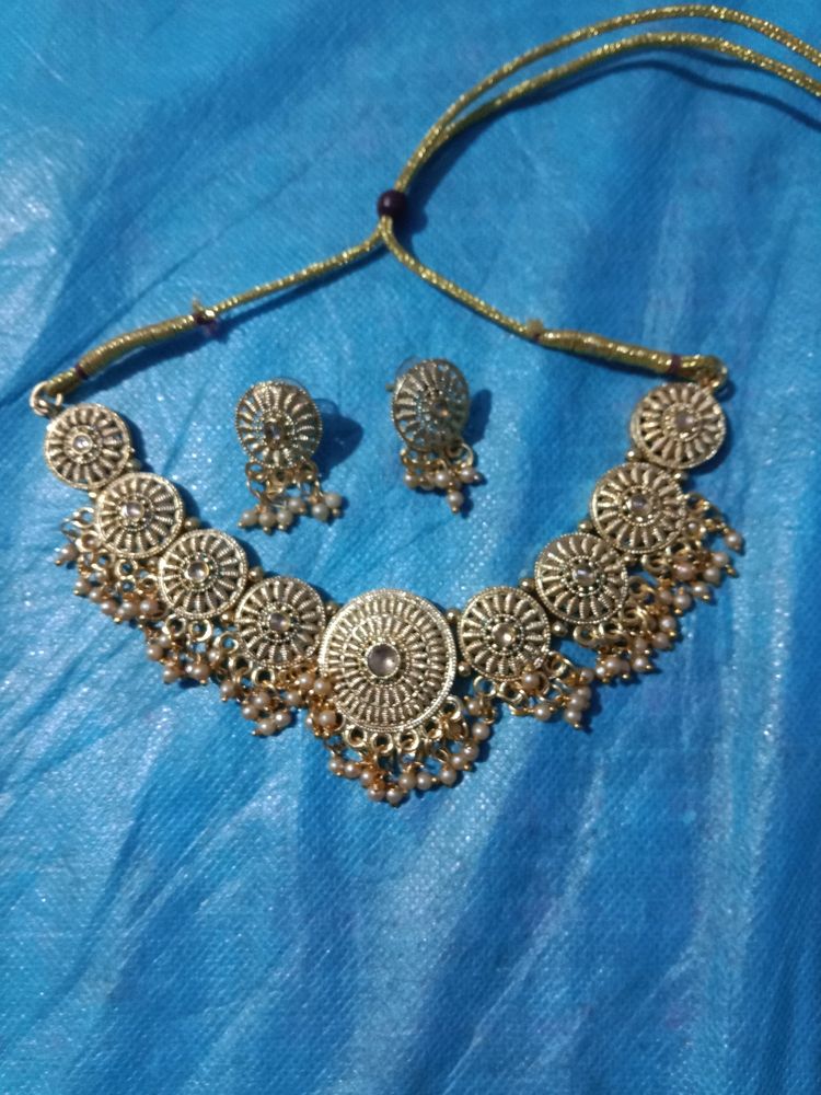 Necklace Set