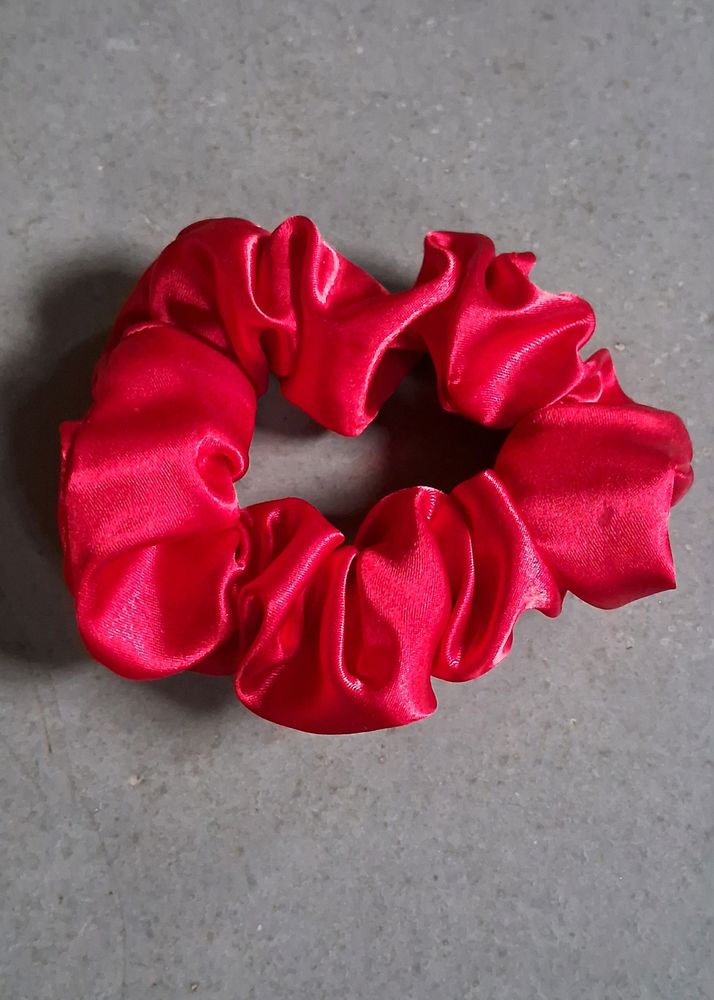 😍 🤩 👌 ❣️ Hand Made Satin Scrunchies 😍 💖 💕