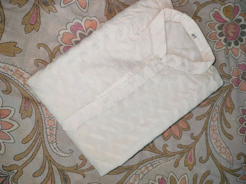 Mens White Kurta | Fitted | Slightly Below Knee