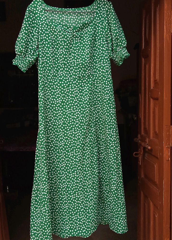 Urbanic Green Dress Side Cut