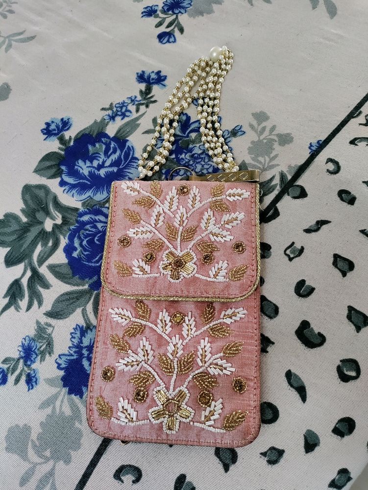 Pink Saare Wallet