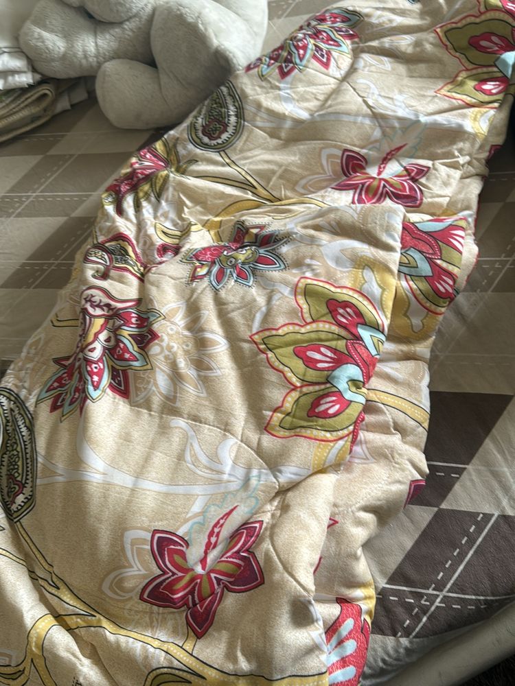 Printed Duvet Quilt, Very Beautiful Imported