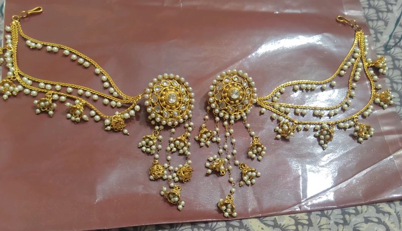 Baghe Wali Earrings