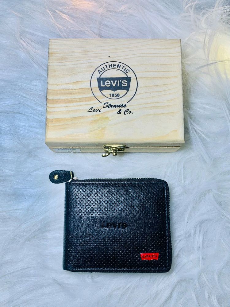 Levis Genuine Leather Wallet Men's Wooden Box