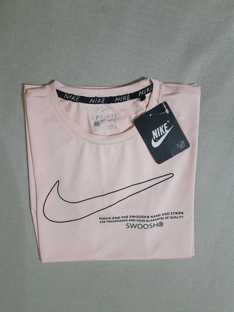 Nike Tshirt