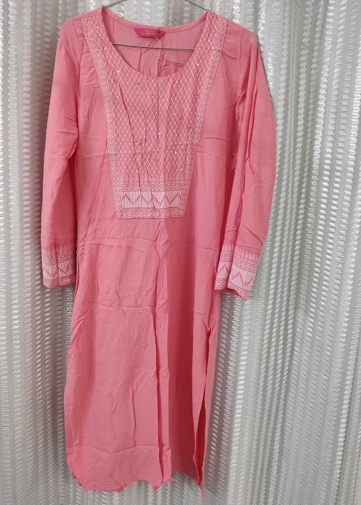 Pink Almirah Kurti