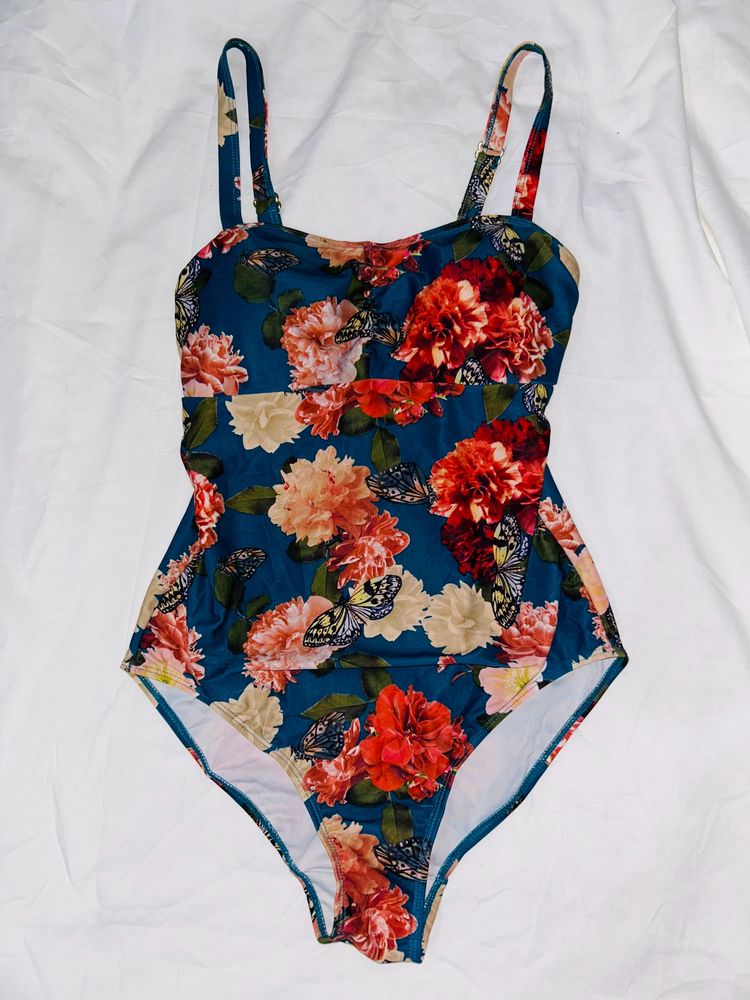 Floral Print Heart Neckline Bodysuit