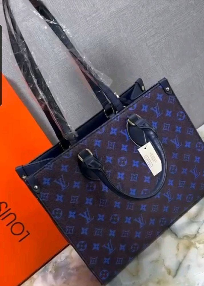 Louis VUITTON HANDBAGS