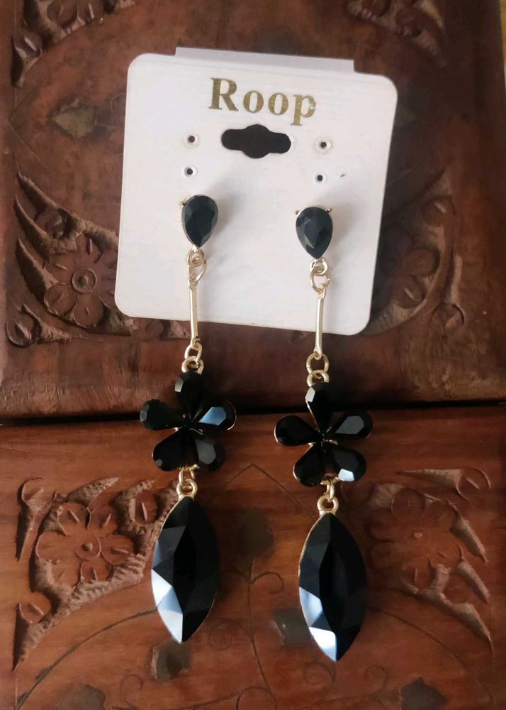 Western Stone Long Earrings.