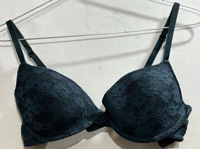 H&M Bra For Sale!!