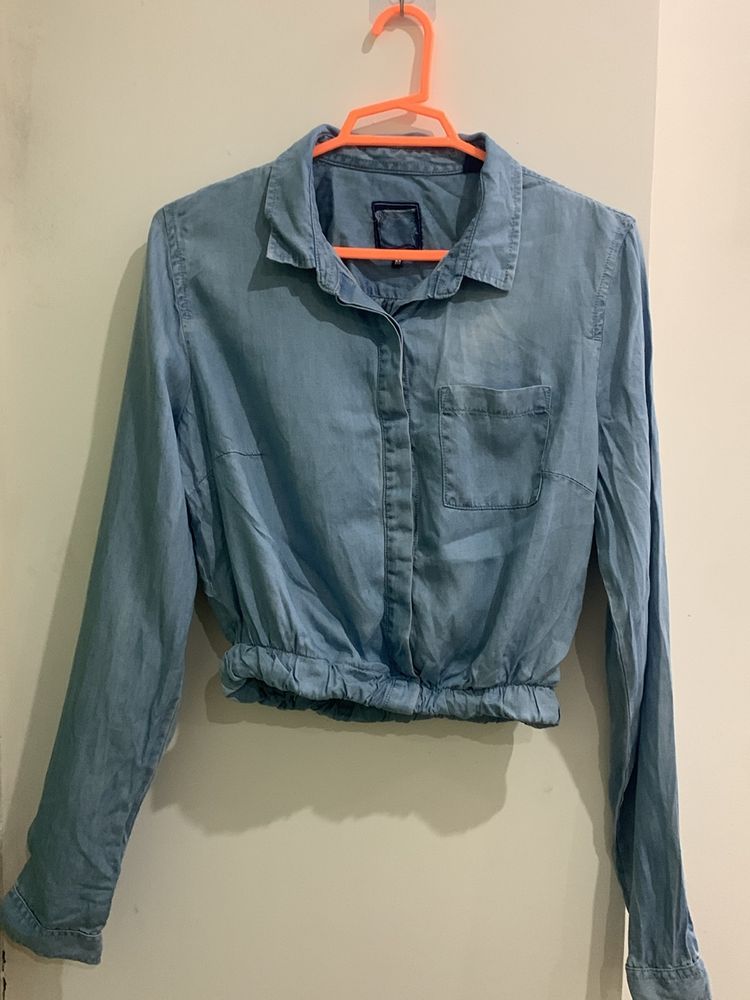 Cute denim like shirt with elastic band at waist