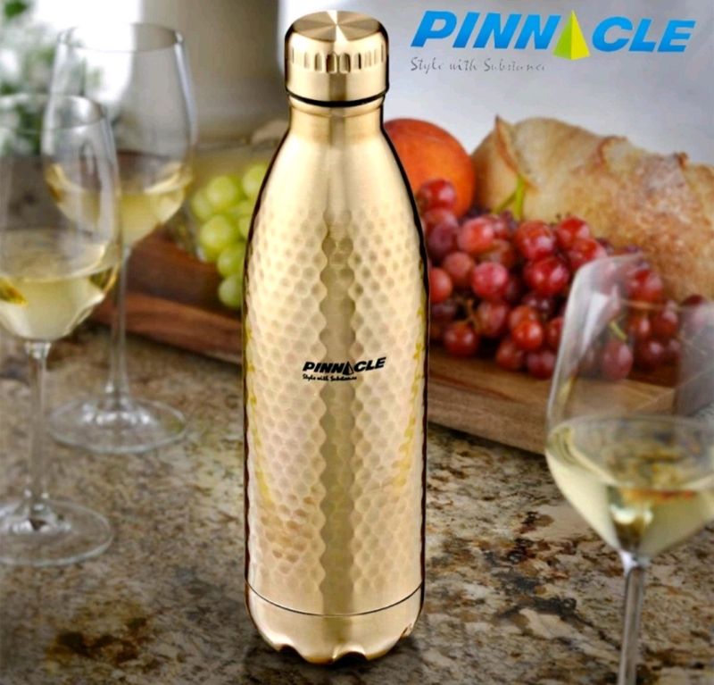 PNNACLE PAPILLON water BOTTLE